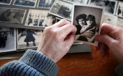 Supporting Seniors Emotionally Through the Holiday Season